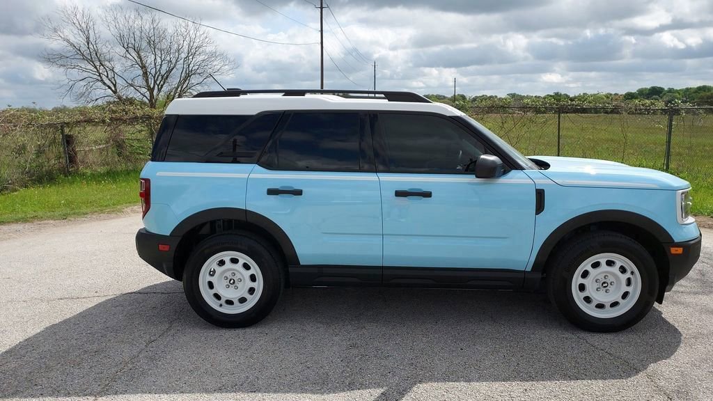 Certified 2025 Ford Bronco Sport Heritage w/ Convenience Package image 2