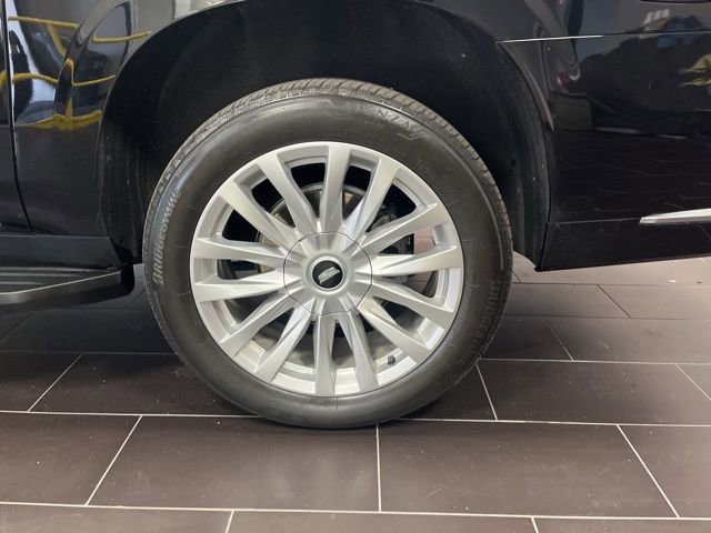 Certified 2024 Cadillac Escalade ESV Luxury image 15