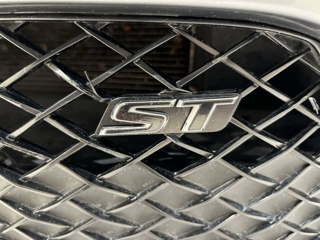 Certified 2025 Buick Envista Sport Touring w/ Experience Buick Package FWD image 26
