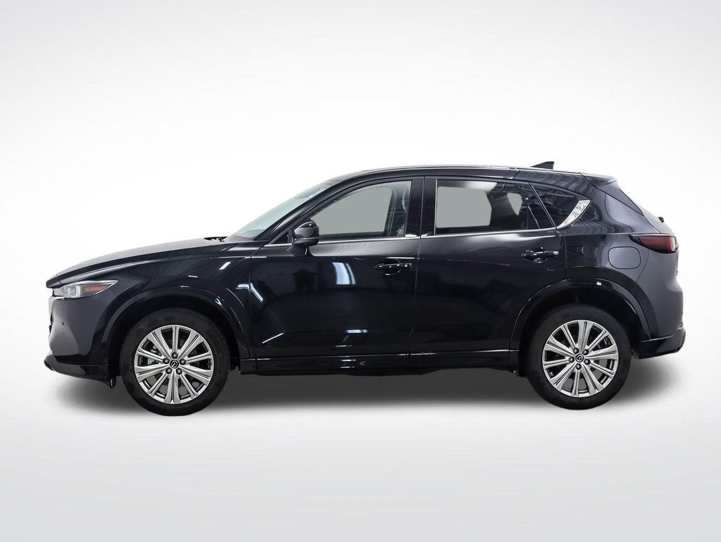 Used 2022 MAZDA CX-5 Signature AWD/4WD image 2