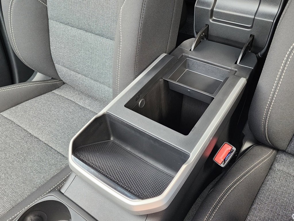 New 2026 GMC Terrain Elevation w/ Black Edition image 32