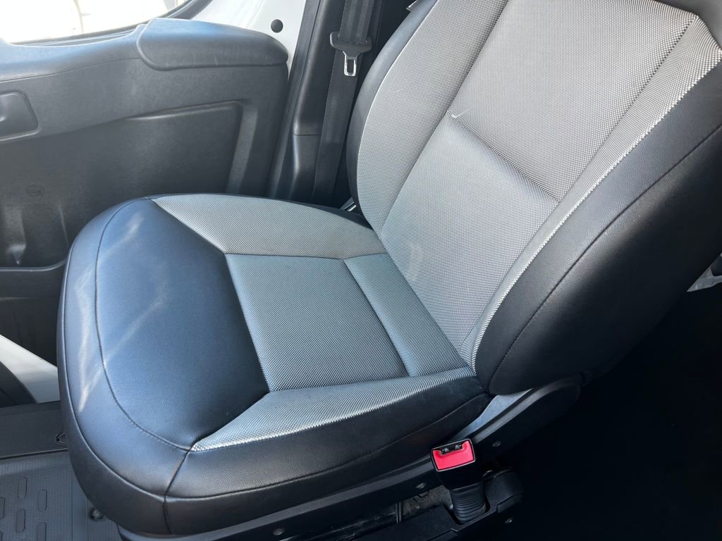 Used 2023 RAM ProMaster 2500 image 36