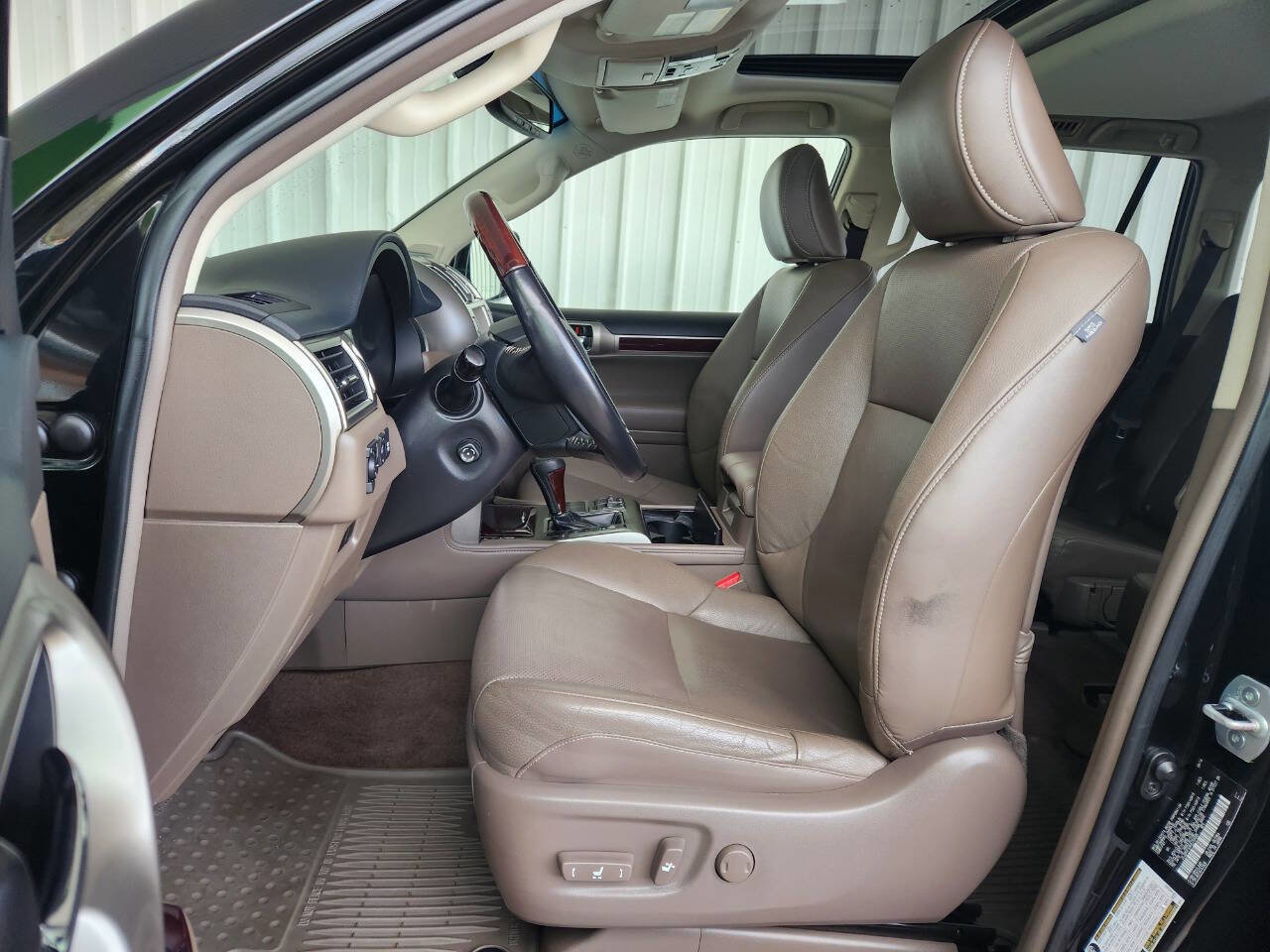 Used 2017 Lexus GX 460 Base AWD 4dr SUV image 10