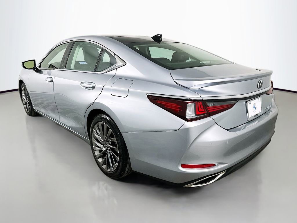 Used 2024 Lexus ES 350 Ultra Luxury w/ Accessory Package (Z2) image 7