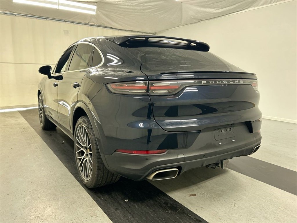Certified 2021 Porsche Cayenne Coupe image 8