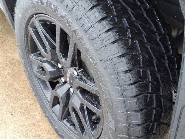 Used 2025 GMC Sierra 1500 Elevation w/ Elevation Premium Package image 27