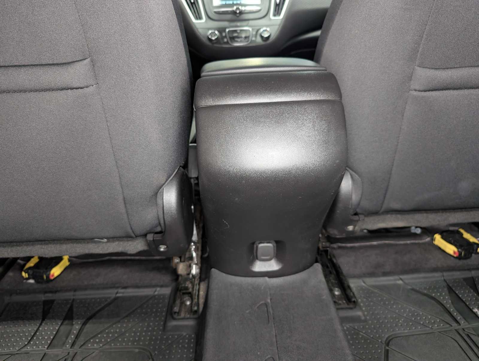 Used 2018 Chevrolet Malibu LS FWD image 20
