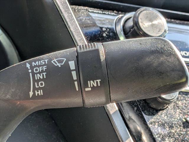 Used 2019 Toyota Camry SE image 8