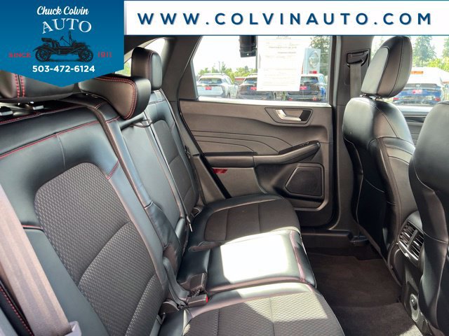 Used 2025 Ford Escape ST-Line Select AWD/4WD image 26