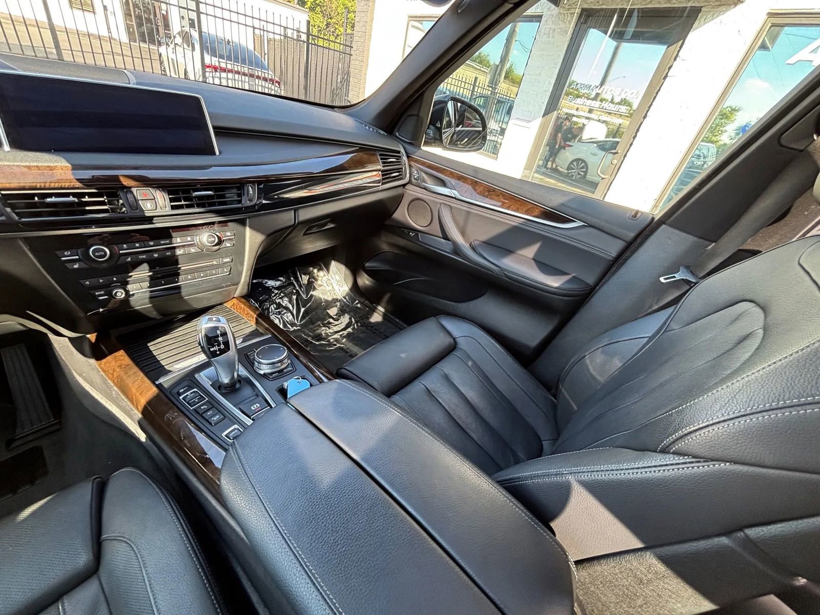 Used 2018 BMW X5 xDrive40e image 30