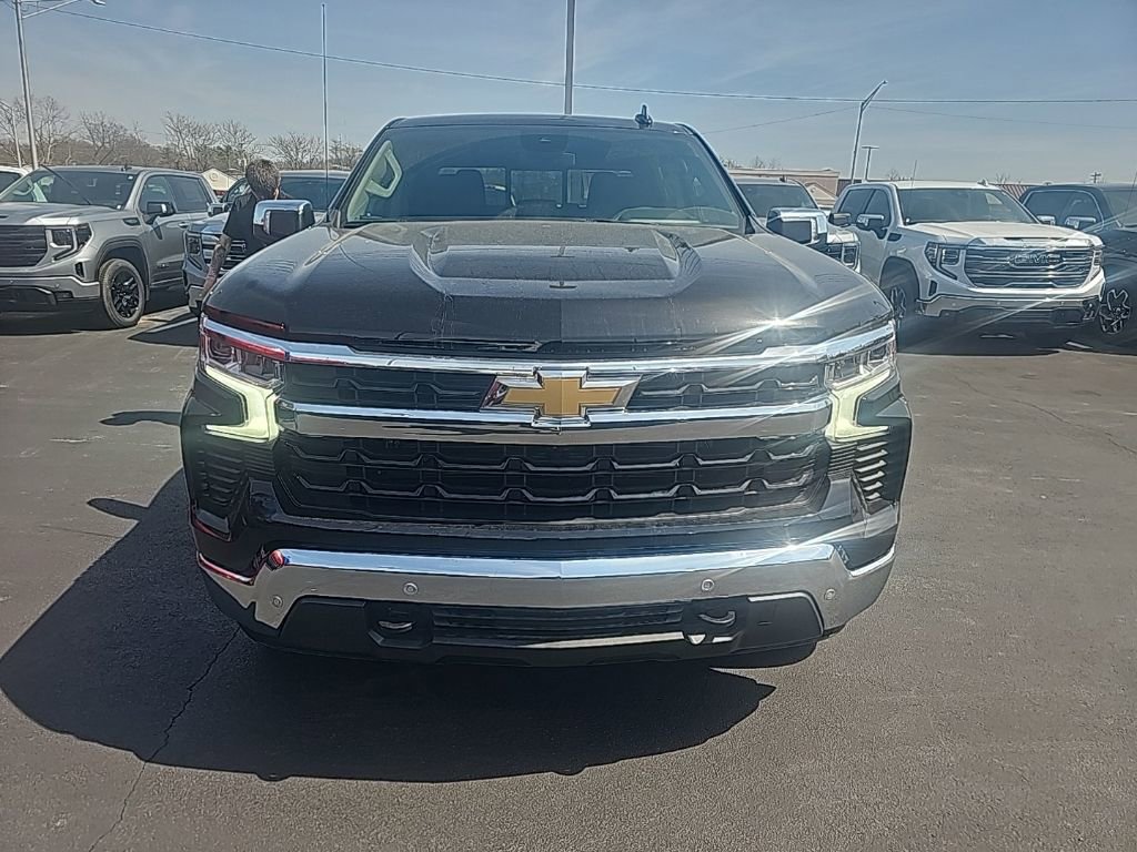 New 2026 Chevrolet Silverado 1500 LT w/ All Star Edition Plus image 2