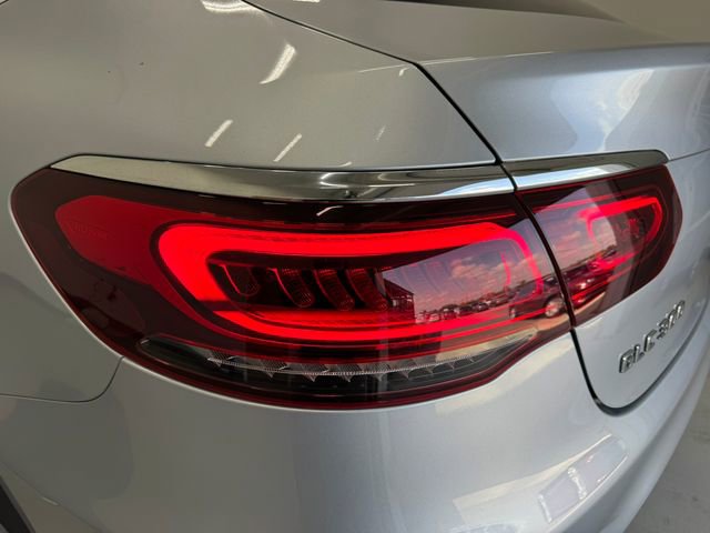 Used 2022 Mercedes-Benz GLC 300 4MATIC Coupe image 33