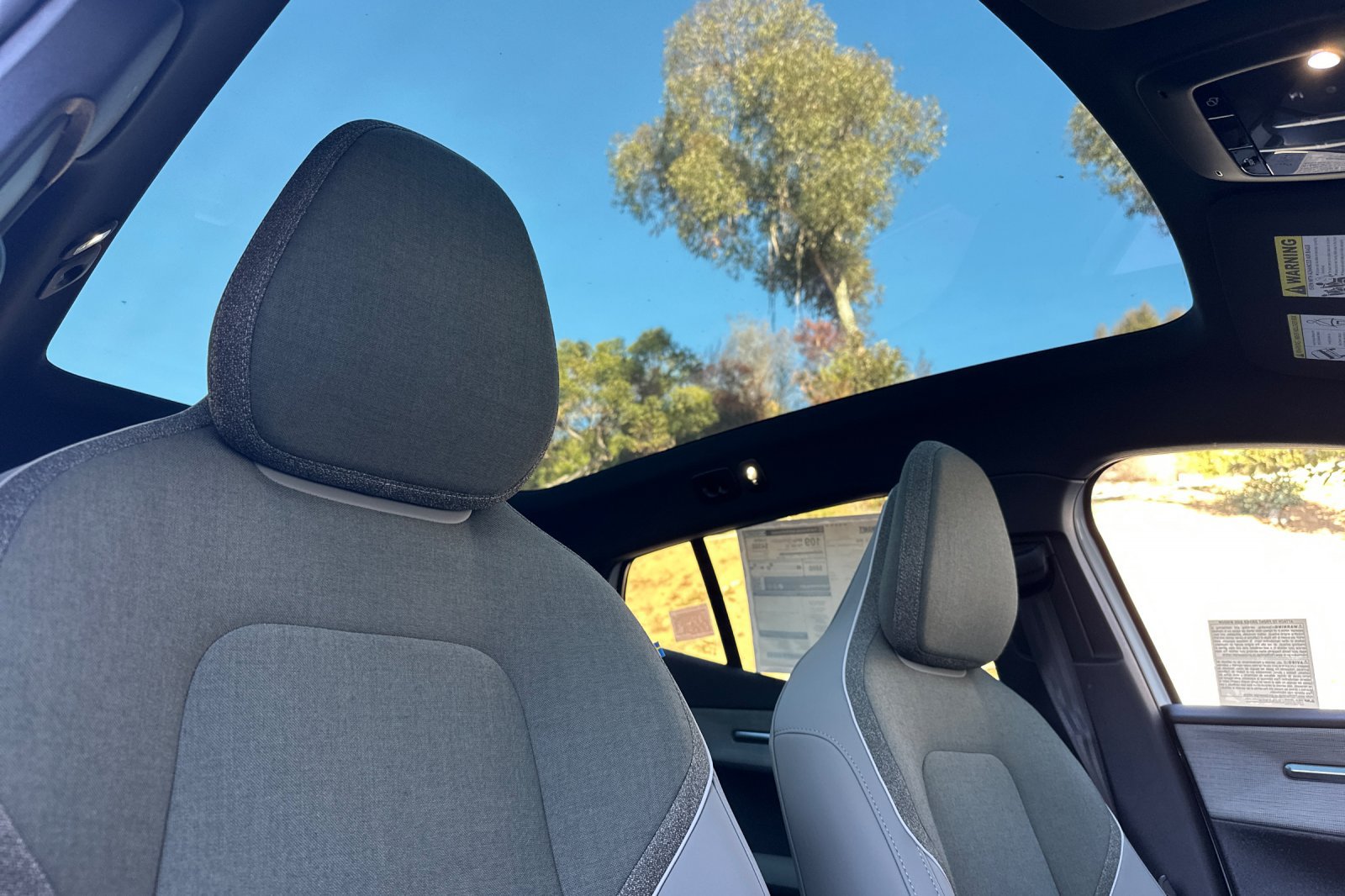 New 2026 Volvo EX30 Plus w/ Climate Package AWD/4WD image 13