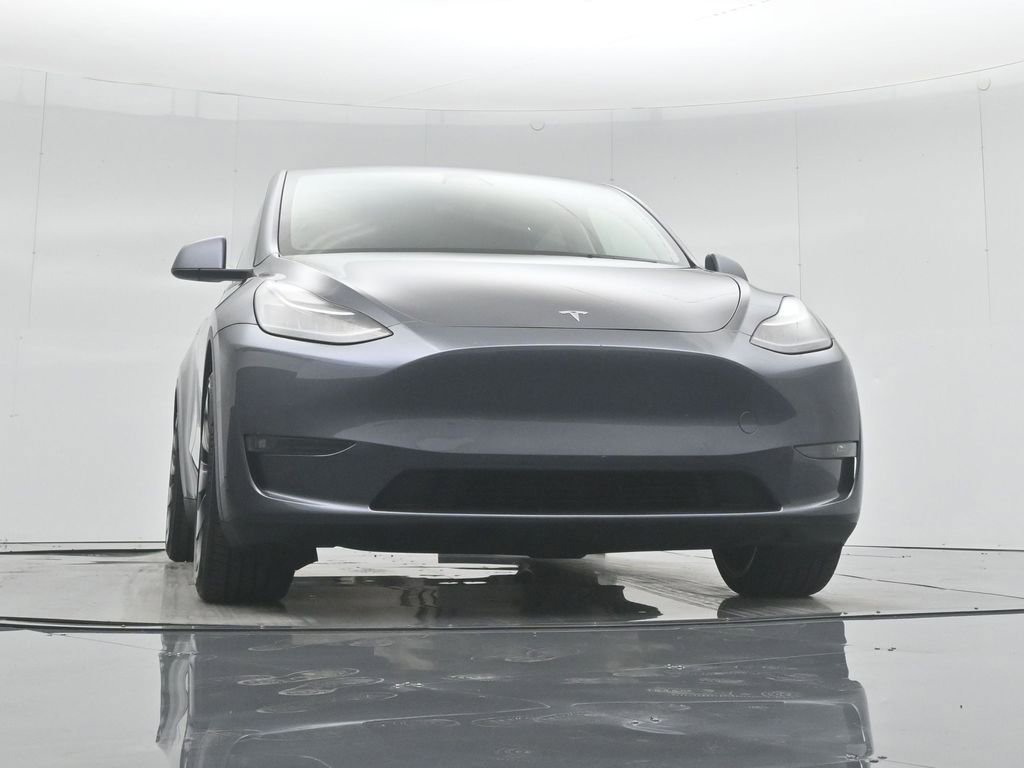 Used 2022 Tesla Model Y Performance image 41