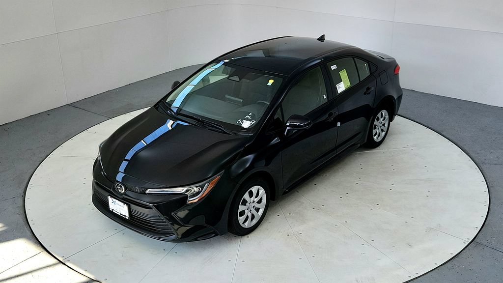 Certified 2023 Toyota Corolla LE w/ Carpet Mat Package (TMS) FWD image 15