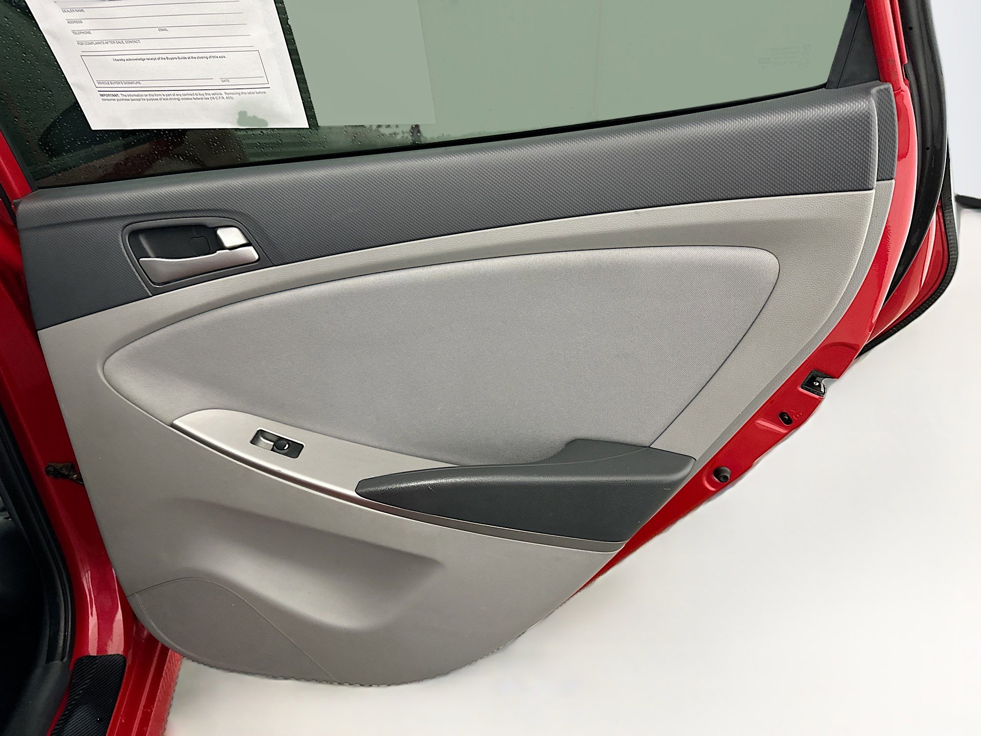 Used 2015 Hyundai Accent GS image 29