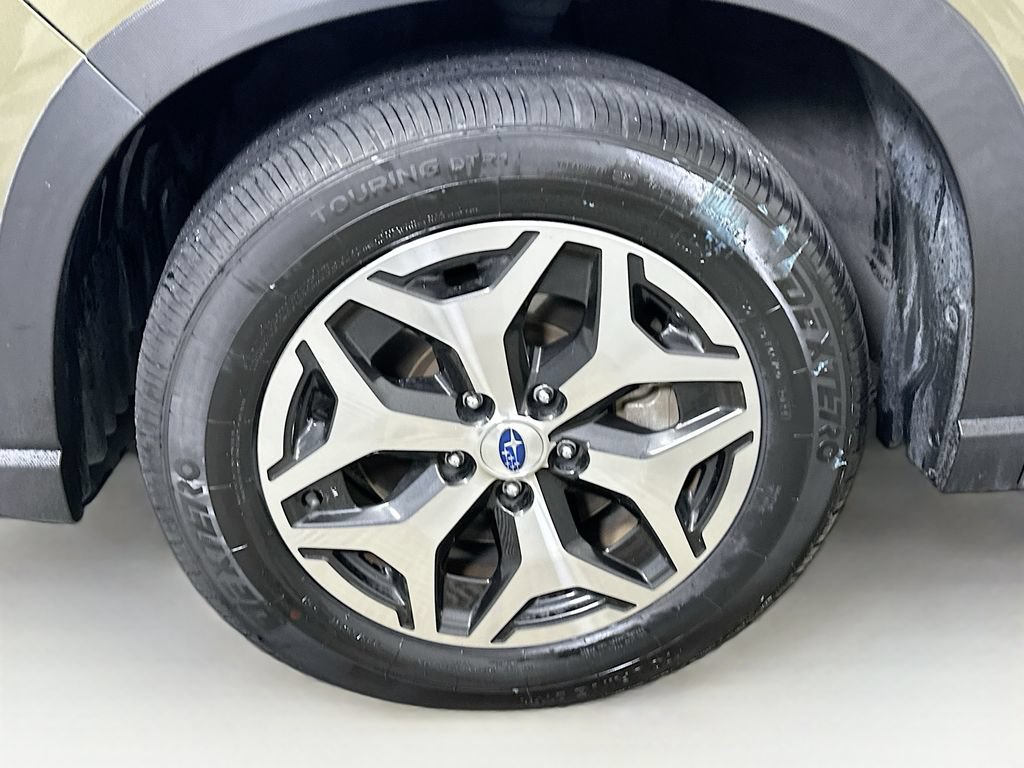 Used 2022 Subaru Forester Premium AWD/4WD image 24