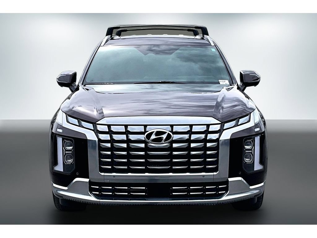 Used 2024 Hyundai Palisade Calligraphy AWD/4WD image 2