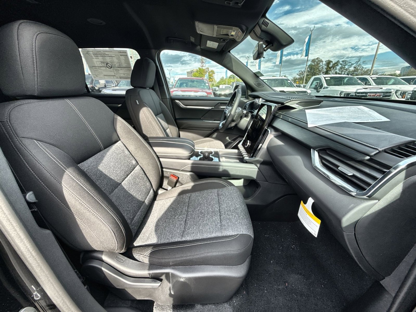 New 2026 GMC Acadia Elevation w/ LPO, Floor Liner Package image 27