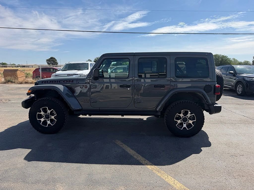 Used 2022 Jeep Wrangler Unlimited Rubicon w/ LED Lighting Group image 4