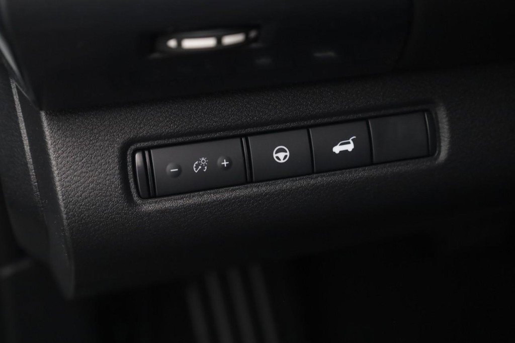 New 2026 Nissan Pathfinder SL w/ Cargo Package image 12