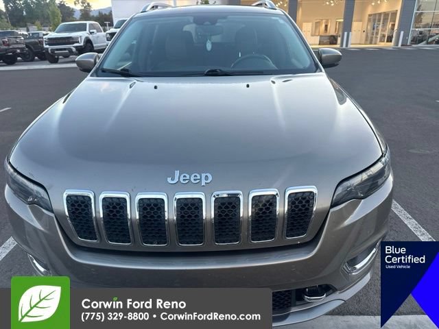 Used 2019 Jeep Cherokee Overland w/ Technology Group AWD/4WD image 2