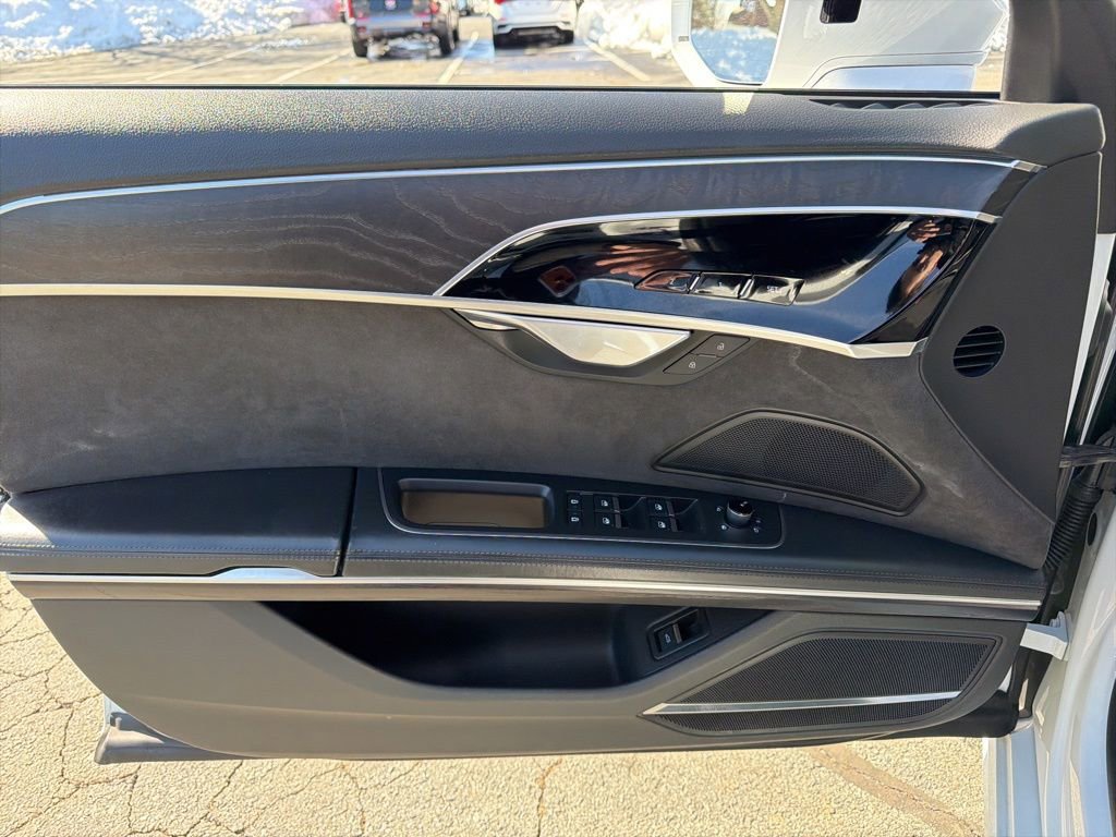 Used 2020 Audi A8 L 4.0T w/ Executive Package image 13