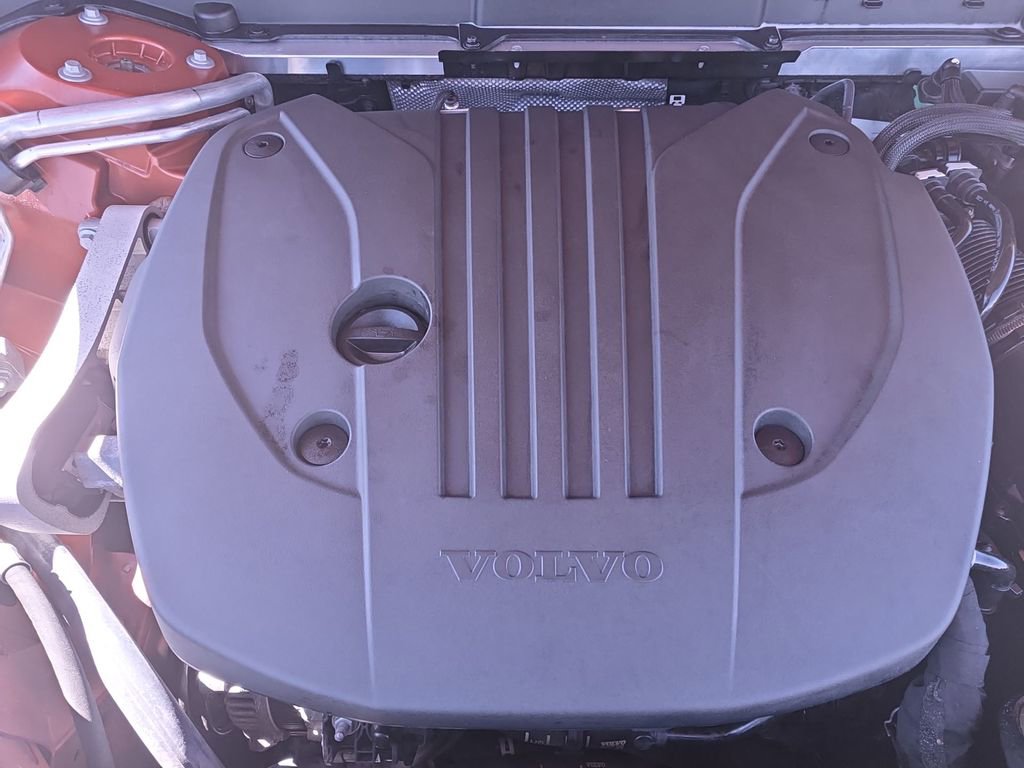 Used 2023 Volvo XC60 B5 Core w/ Climate Package image 33