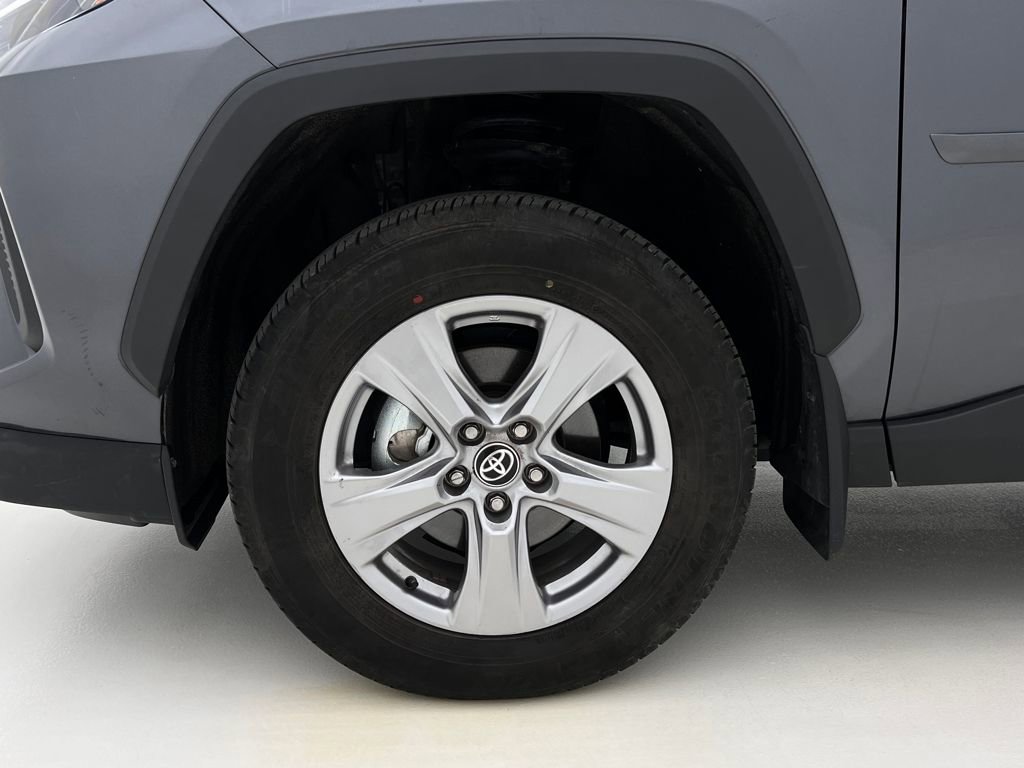 Used 2025 Toyota RAV4 XLE w/ Convenience Package image 22