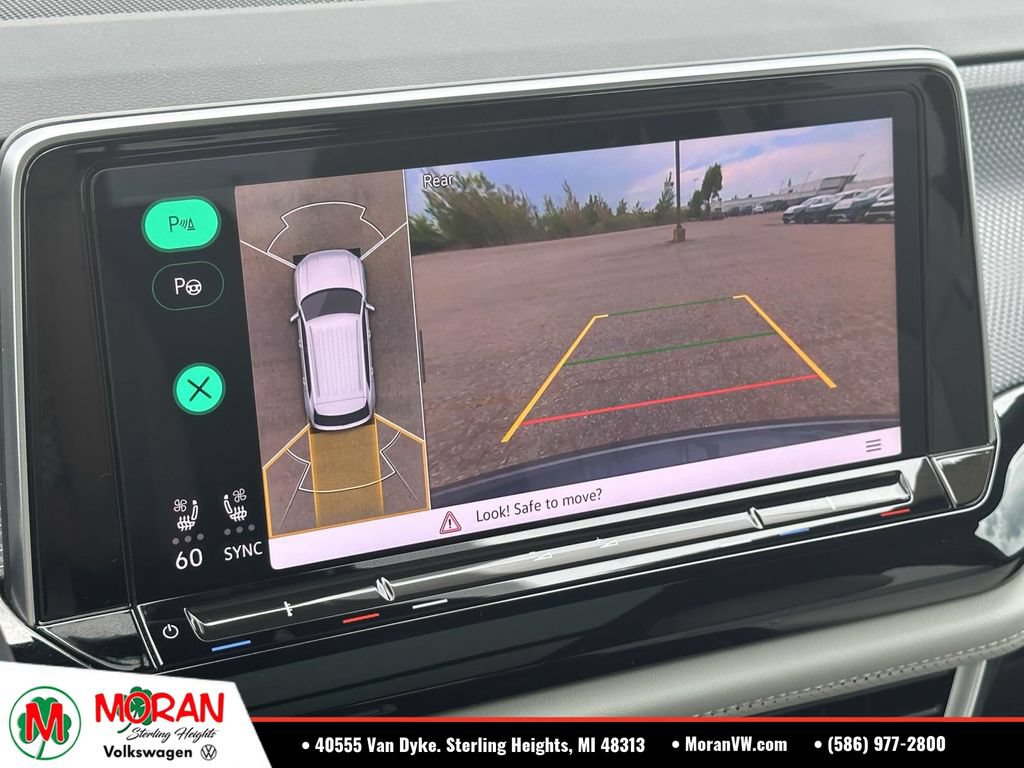 Certified 2024 Volkswagen Atlas Cross Sport SEL Premium R-Line AWD/4WD image 28