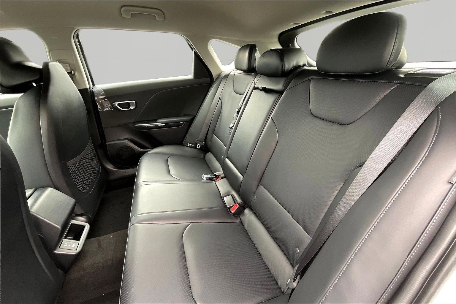 New 2026 Kia K4 EX FWD image 17