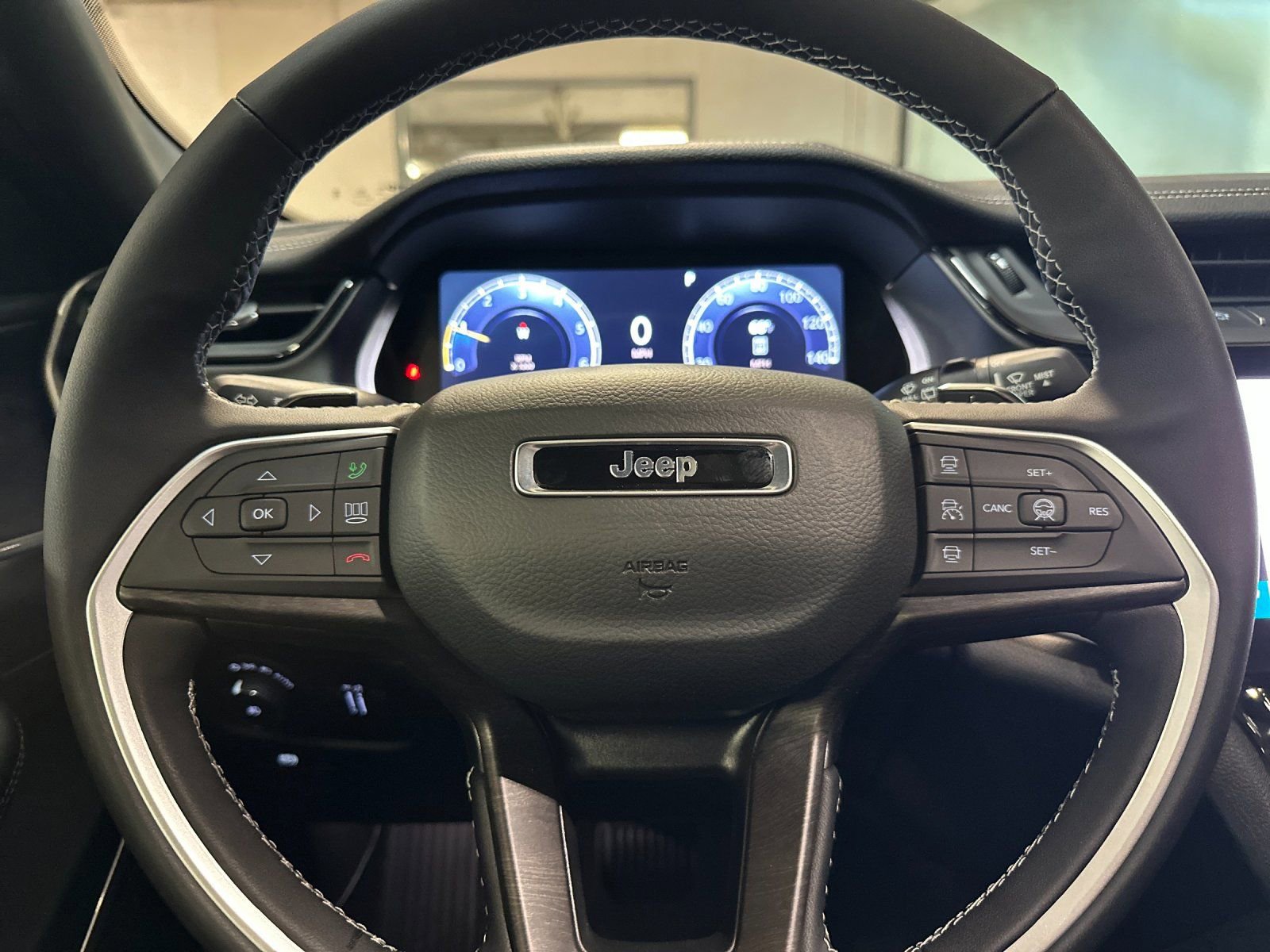 New 2026 Jeep Grand Cherokee Limited image 23