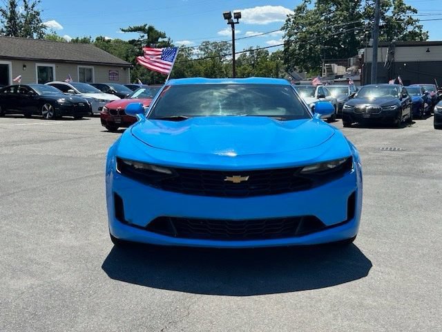 Used 2022 Chevrolet Camaro LT RWD image 2