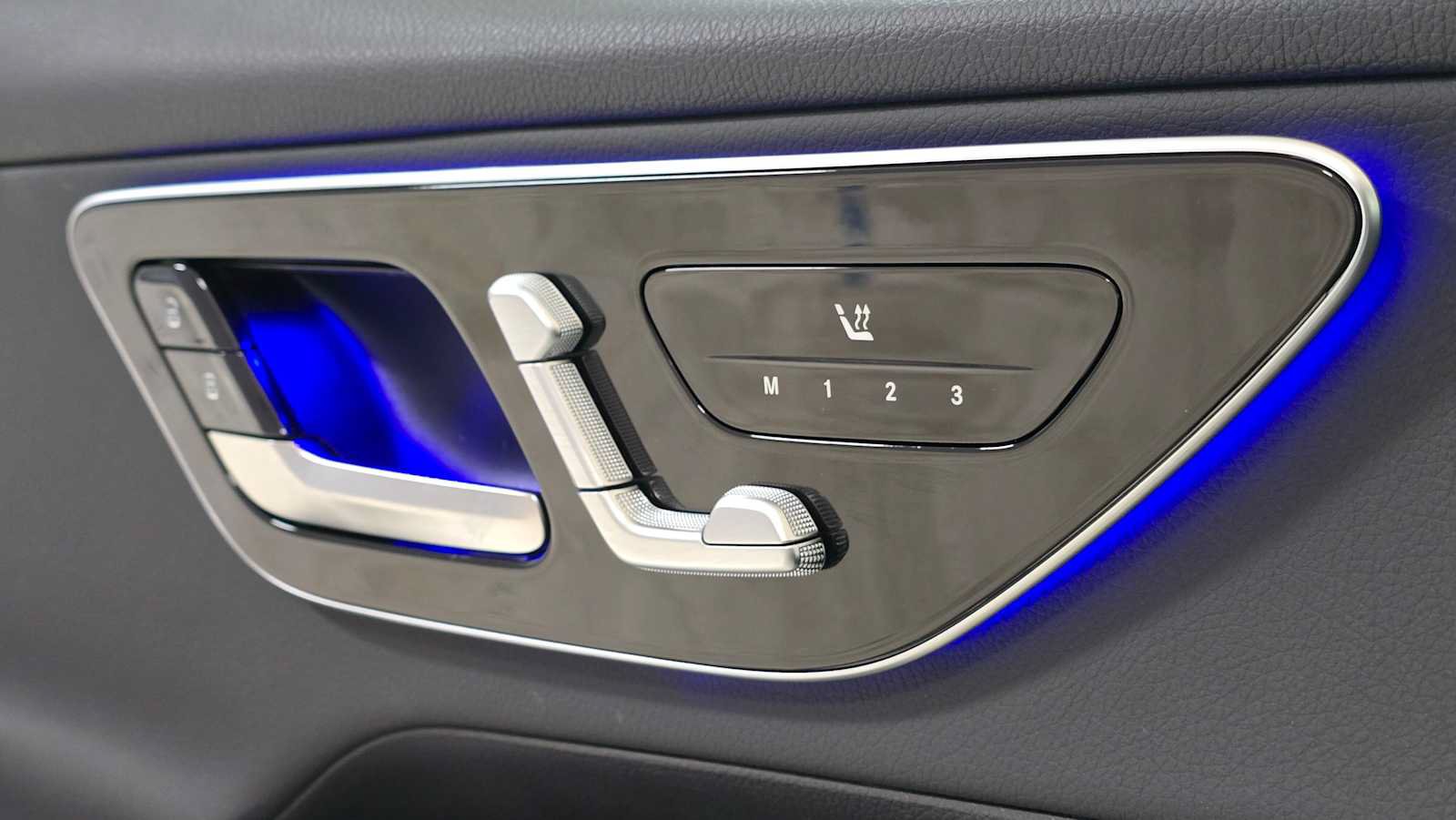 Certified 2026 Mercedes-Benz GLC 300 4MATIC image 23