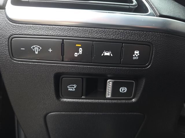 Used 2020 Hyundai Palisade Limited image 11