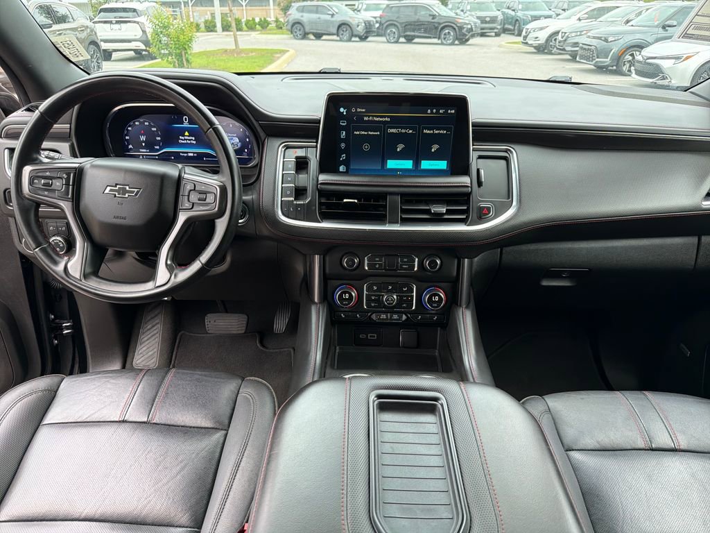 Used 2024 Chevrolet Suburban RST RWD image 32
