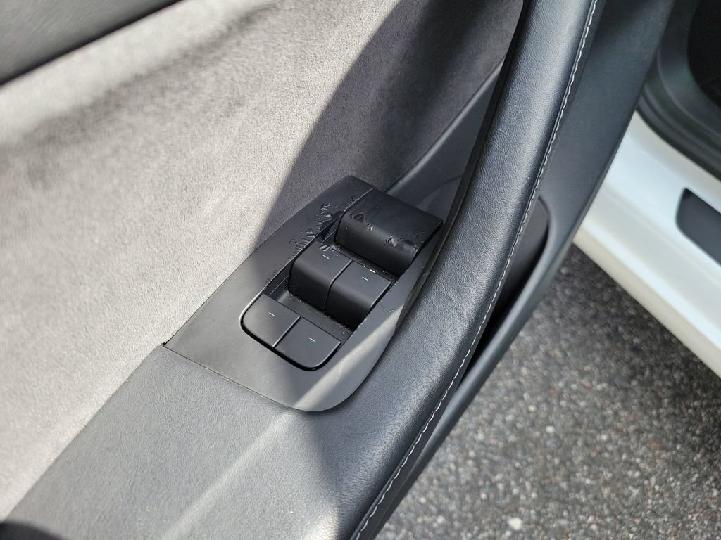 Used 2021 Tesla Model 3 Standard Range Plus RWD image 18