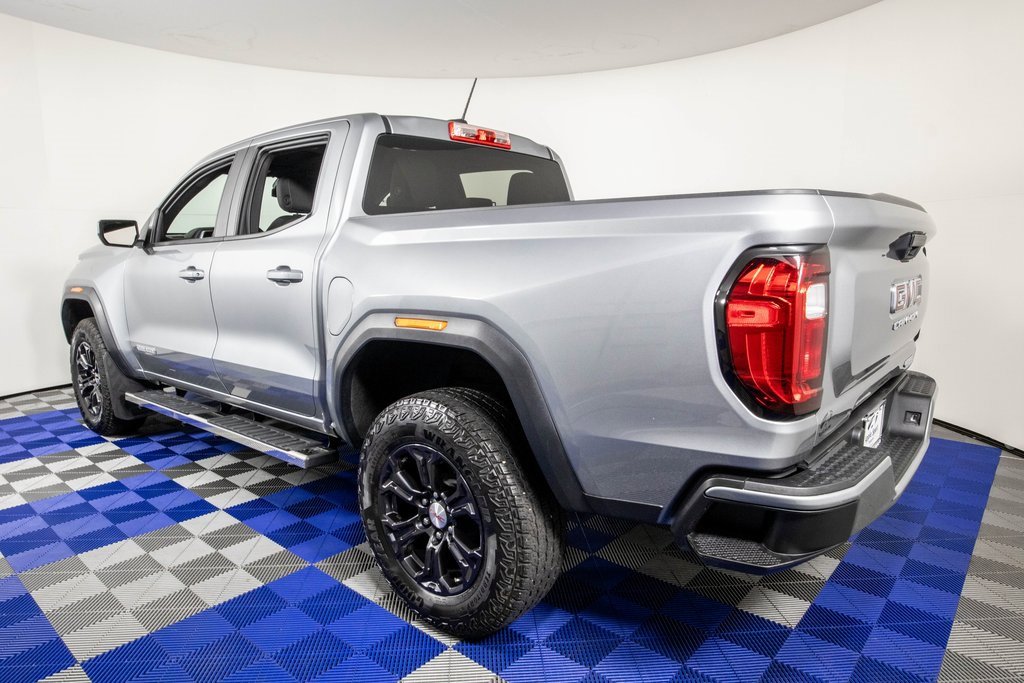 Used 2024 GMC Canyon Elevation image 7