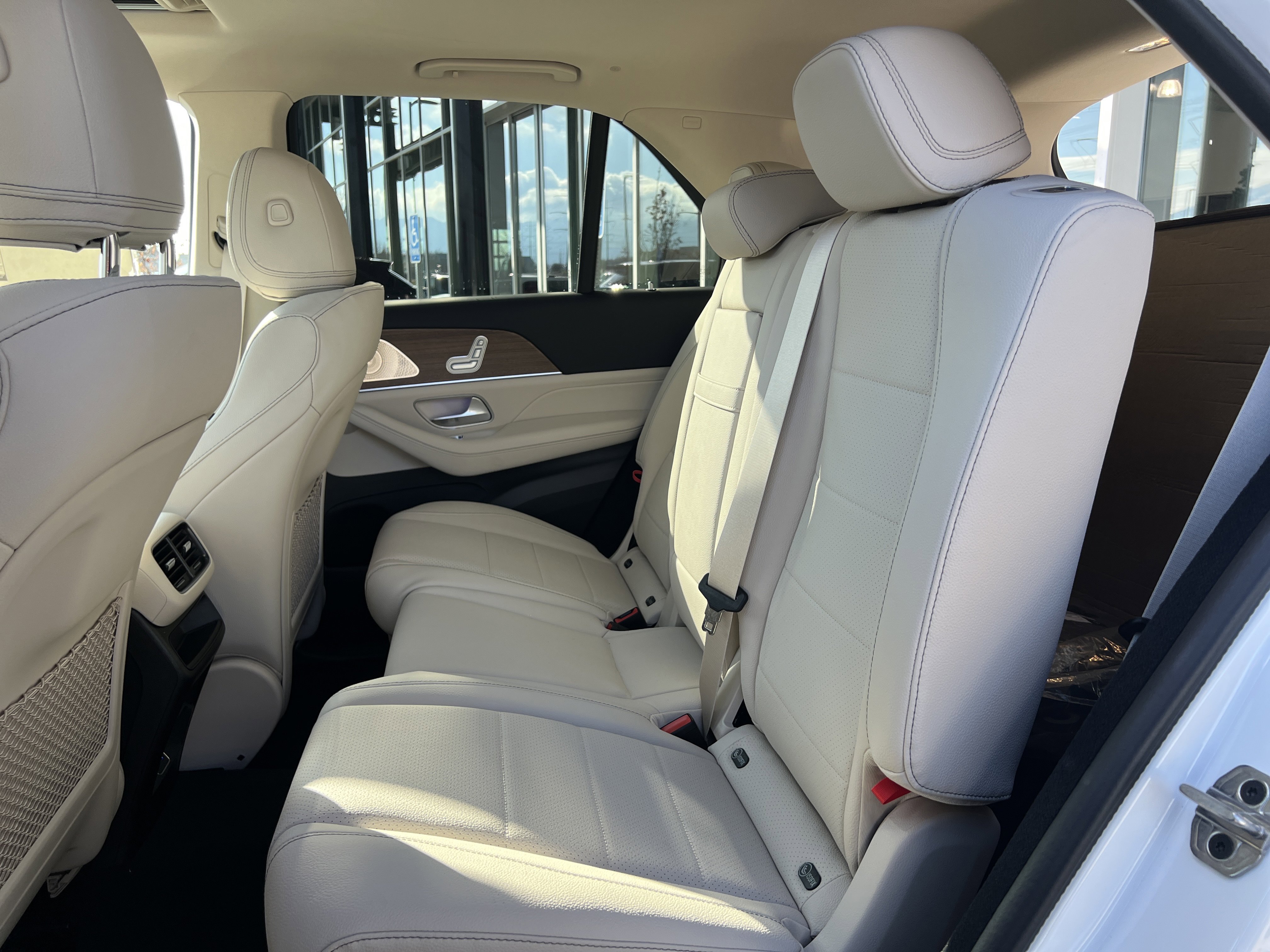 New 2026 Mercedes-Benz GLE 450 4MATIC image 24