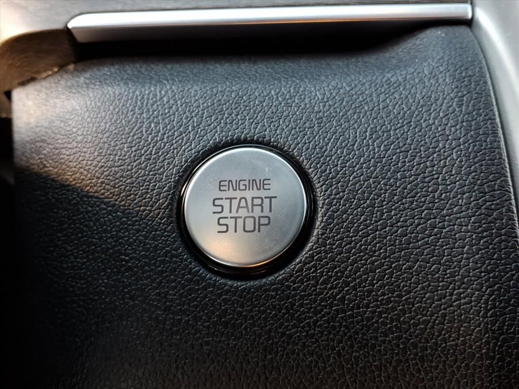 Used 2023 Kia Sorento SX Prestige image 26