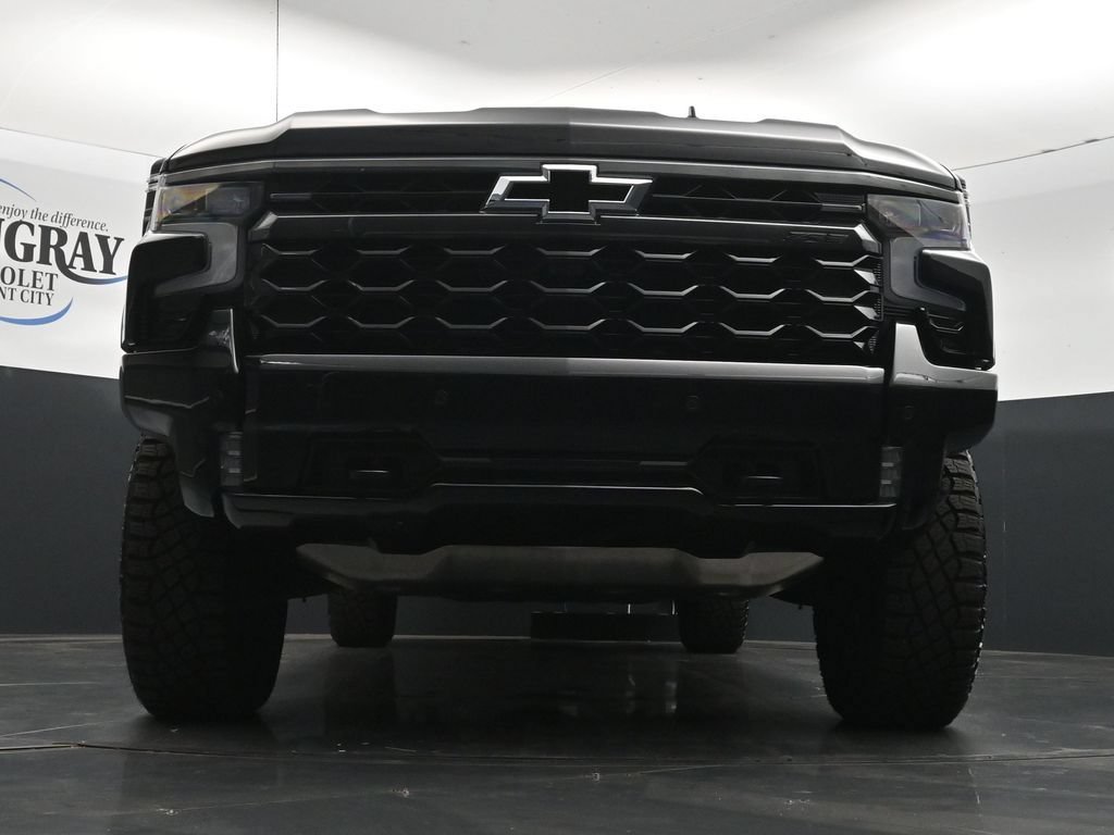 Used 2025 Chevrolet Silverado 1500 ZR2 w/ Technology Package AWD/4WD image 27