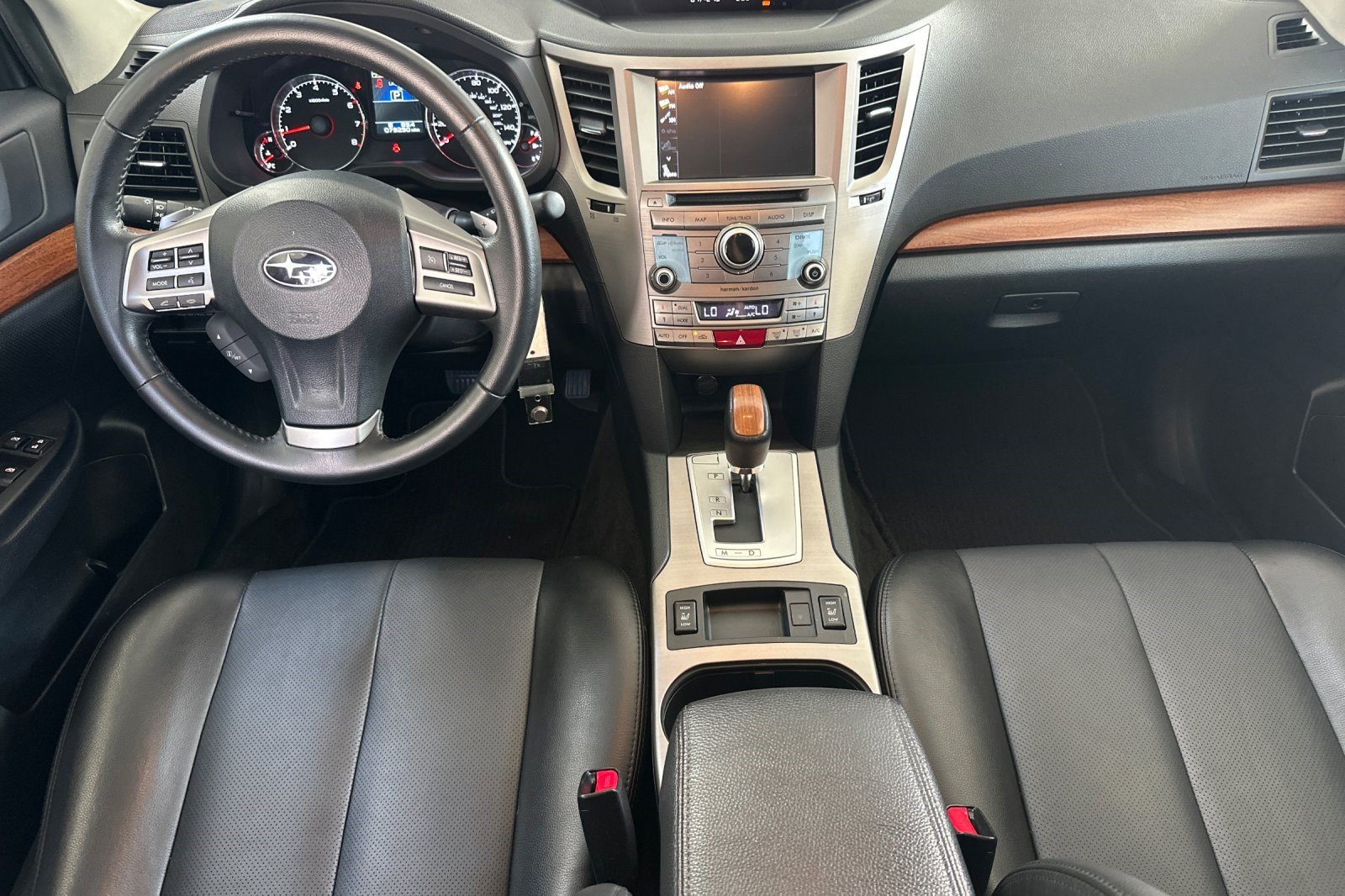 Used 2013 Subaru Outback 2.5i Limited AWD/4WD image 17