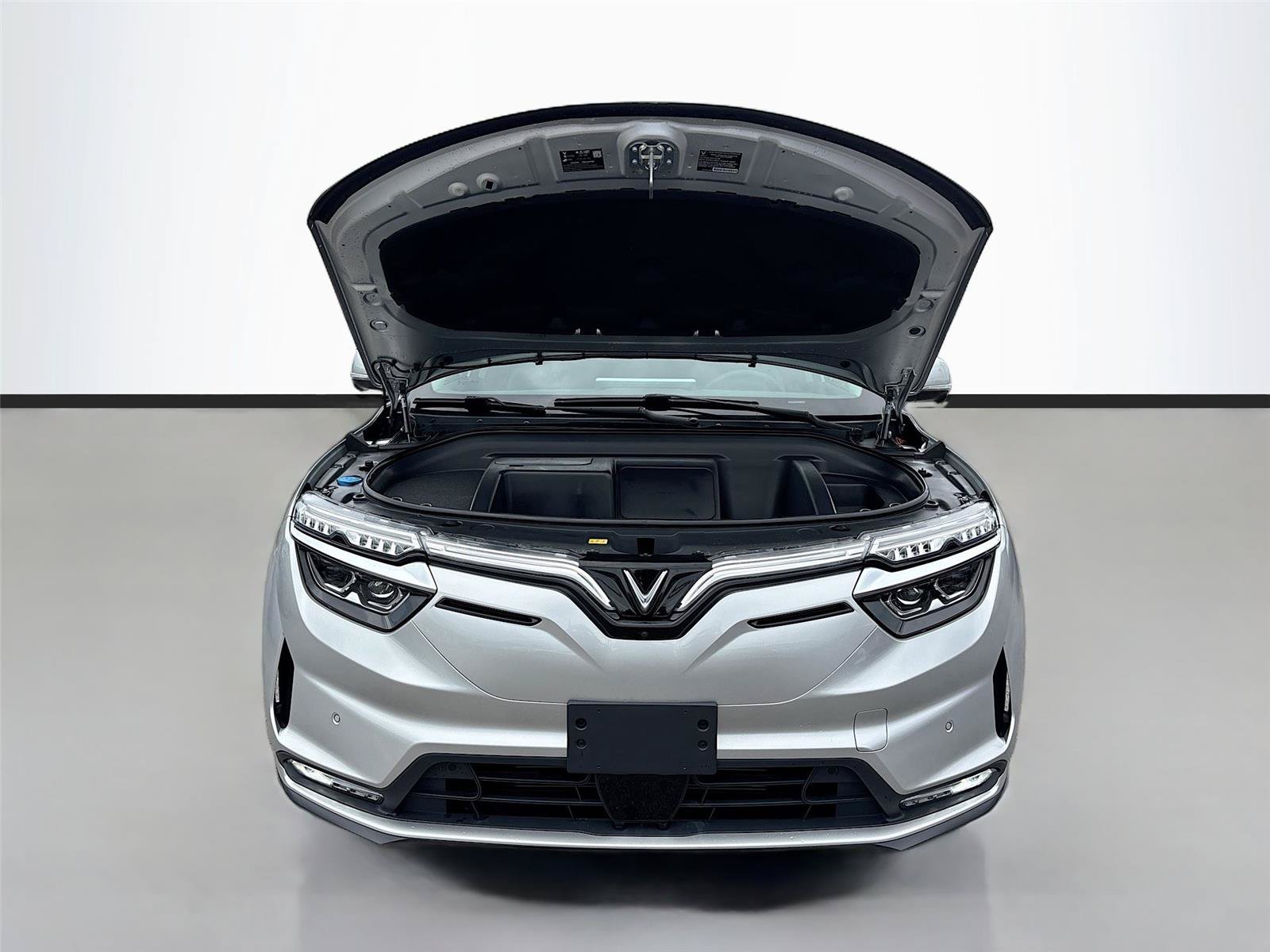 New 2025 VinFast VF 8 Eco AWD/4WD image 32