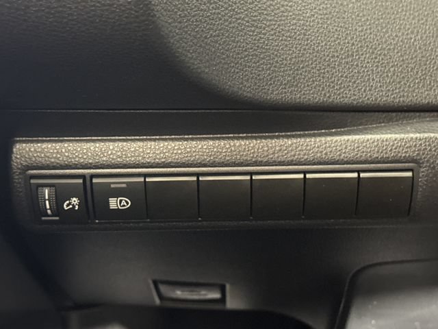 Certified 2025 Toyota Corolla LE FWD image 37