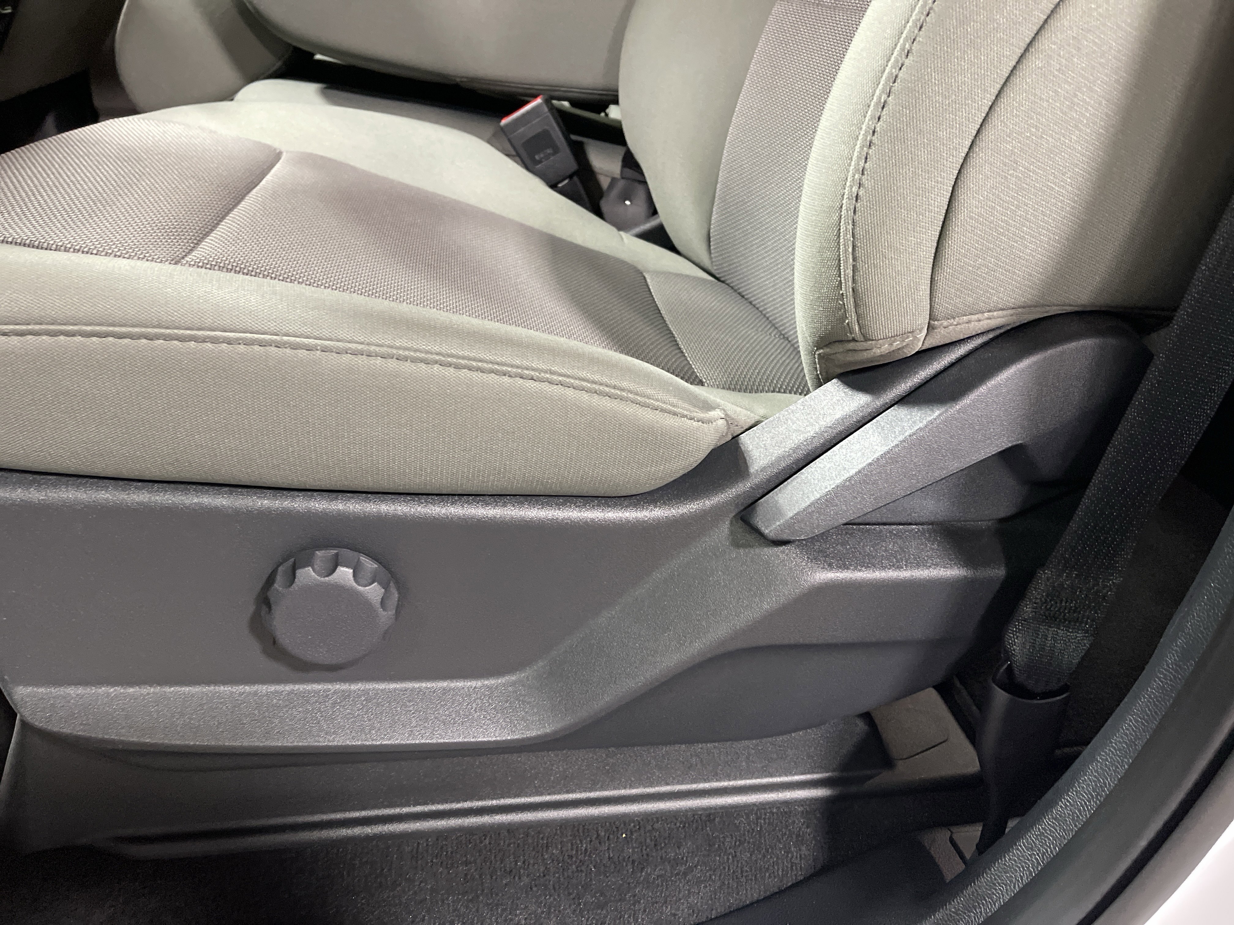 Used 2022 Ford F250 XL w/ STX Appearance Package image 12