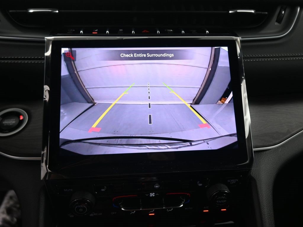 New 2025 Jeep Grand Cherokee L Limited w/ Black Appearance Package image 7