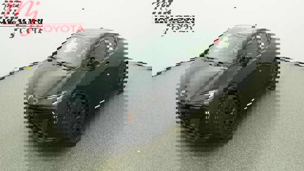 New 2026 Toyota Prius LE image 1