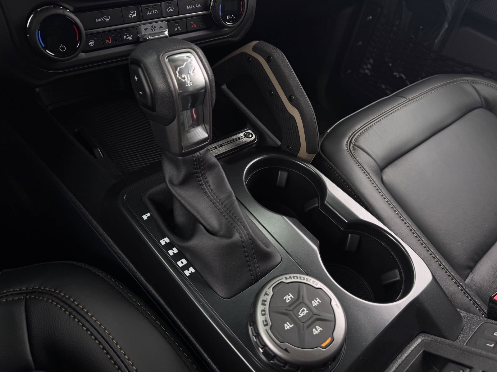 New 2026 Ford Bronco Badlands image 18