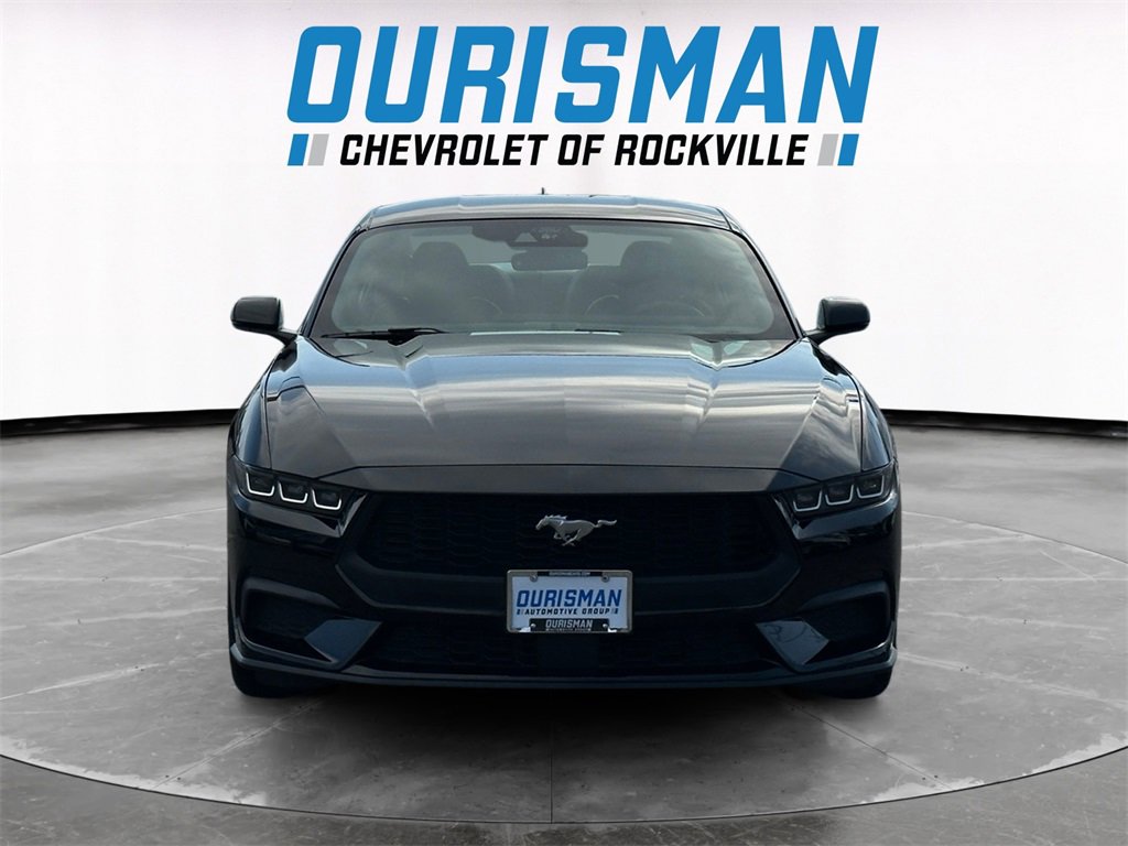 Used 2024 Ford Mustang Premium image 8