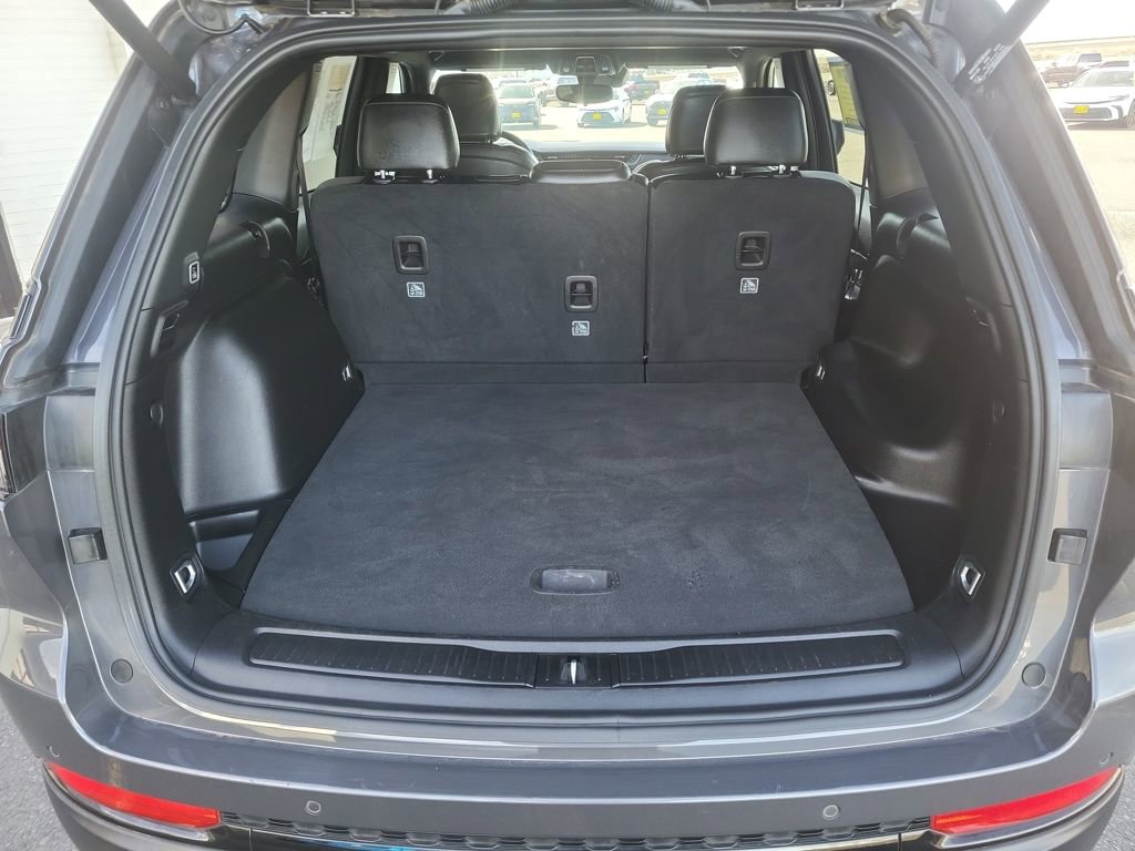 Used 2024 Jeep Grand Cherokee Altitude image 22